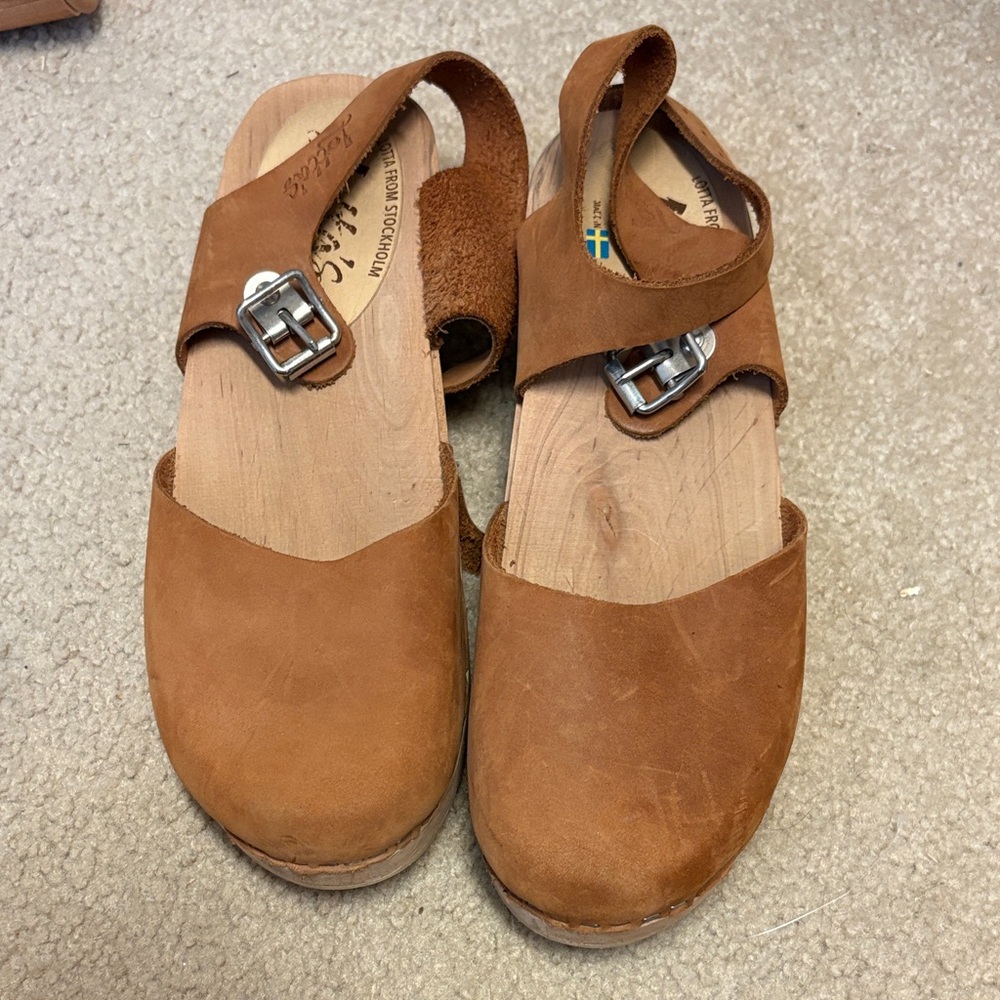 Leather Clog Sandals with Buckle